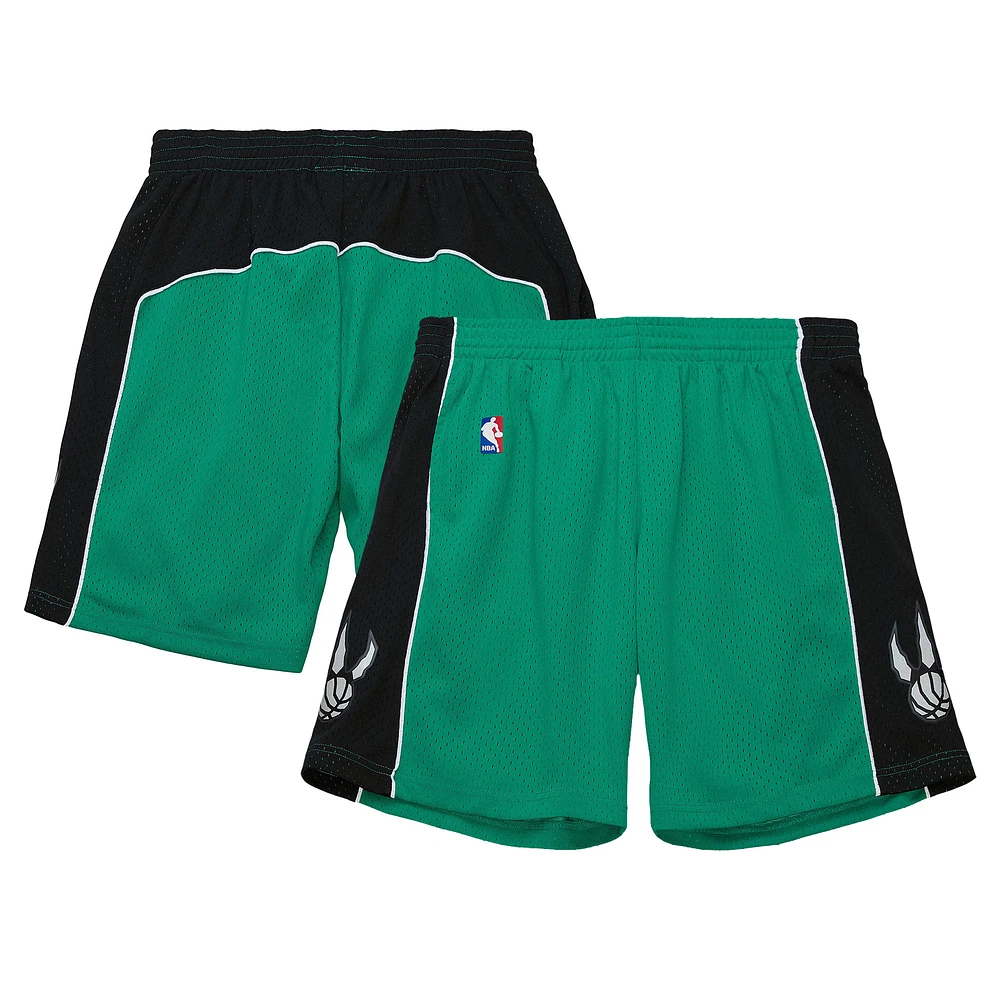 Men's Mitchell & Ness Green Toronto Raptors 2007-08 Hardwood Classics Alternate Replica Shorts