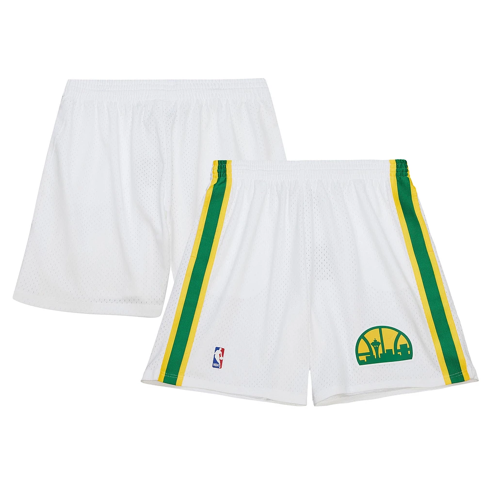 Men's Mitchell & Ness White Seattle SuperSonics 1994-95 Hardwood Classics Home Replica Shorts
