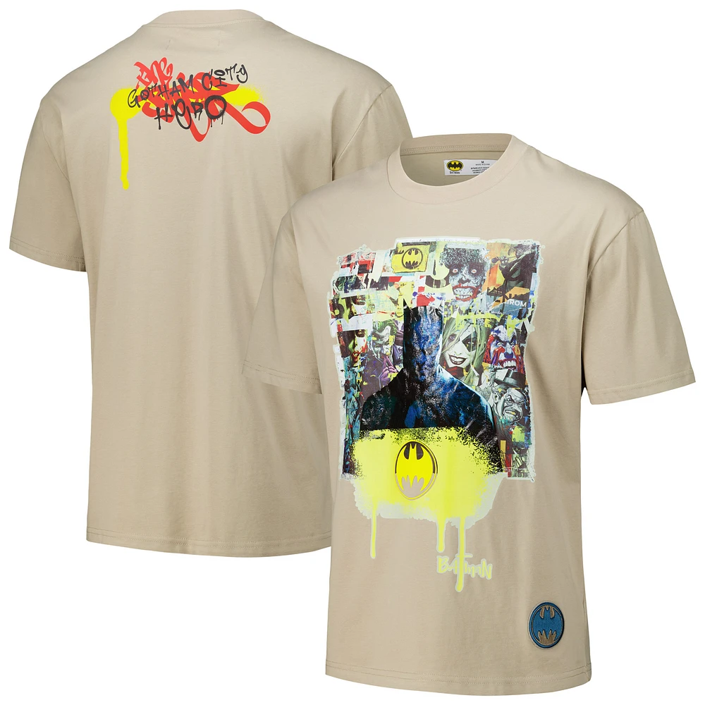 Men's Freeze Max Tan Batman Comics Spray Paint Loose Fit T-Shirt