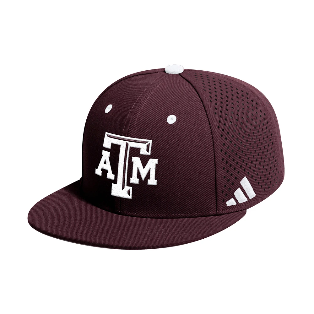 Men's adidas Classic Maroon Texas A&M Aggies On-Field Fitted Baseball Hat
