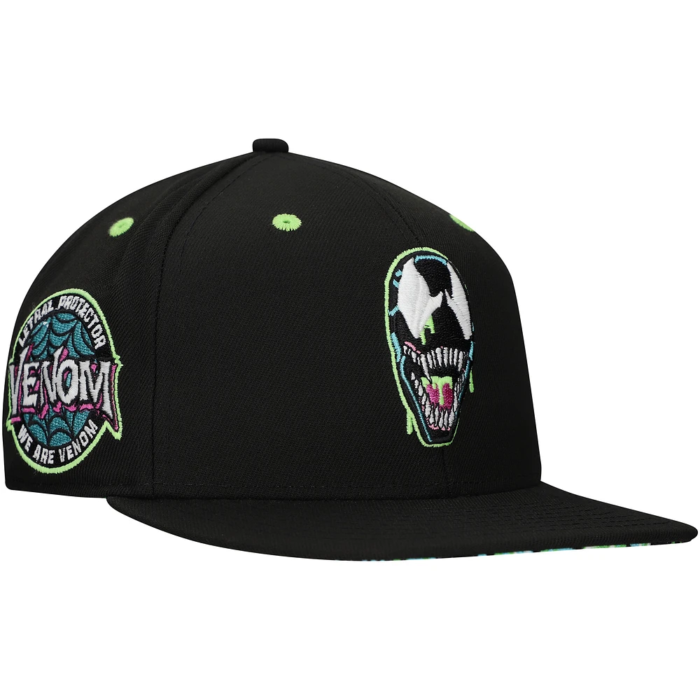Men's Black Venom Radioactive Glow-in-the-Dark Fitted Hat