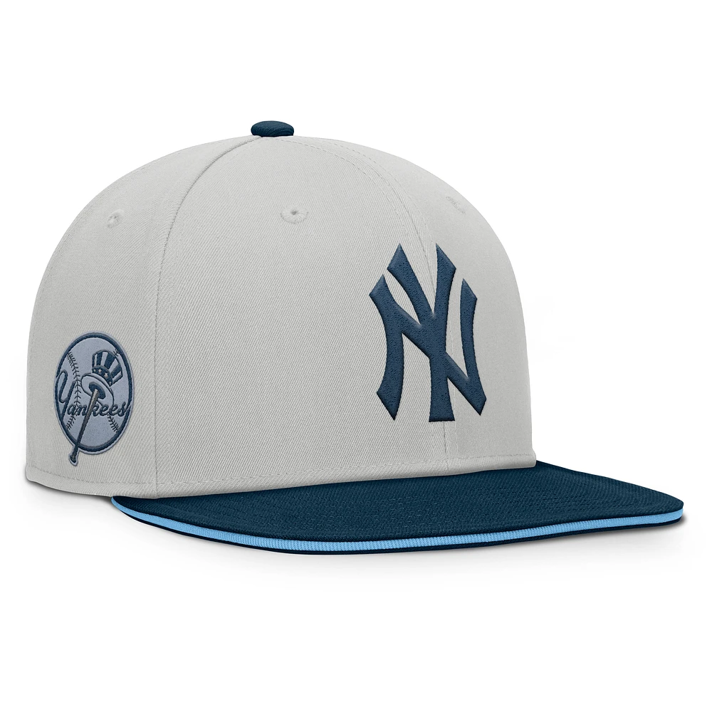 Men's Fanatics Gray New York Yankees Knuckleball Snapback Hat