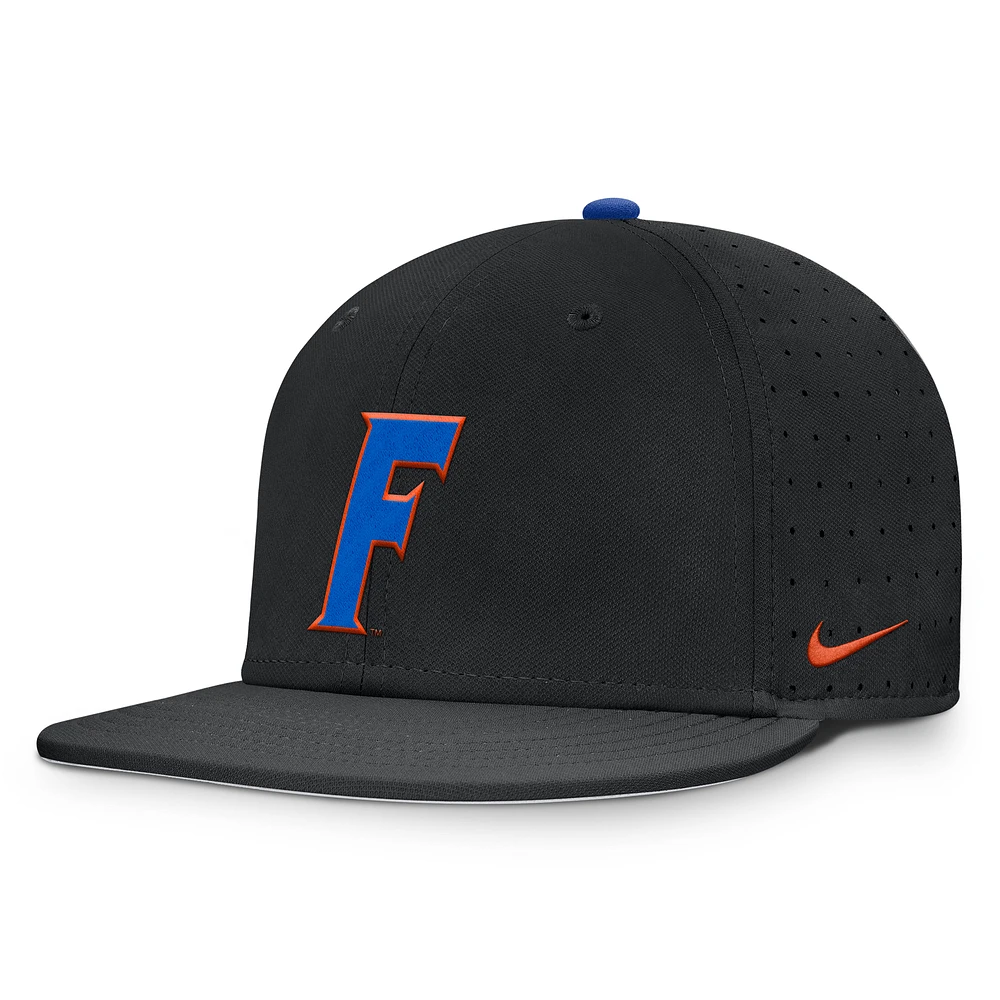 Men's Nike Florida Gators On-Field Dugout True Performance Fitted Hat