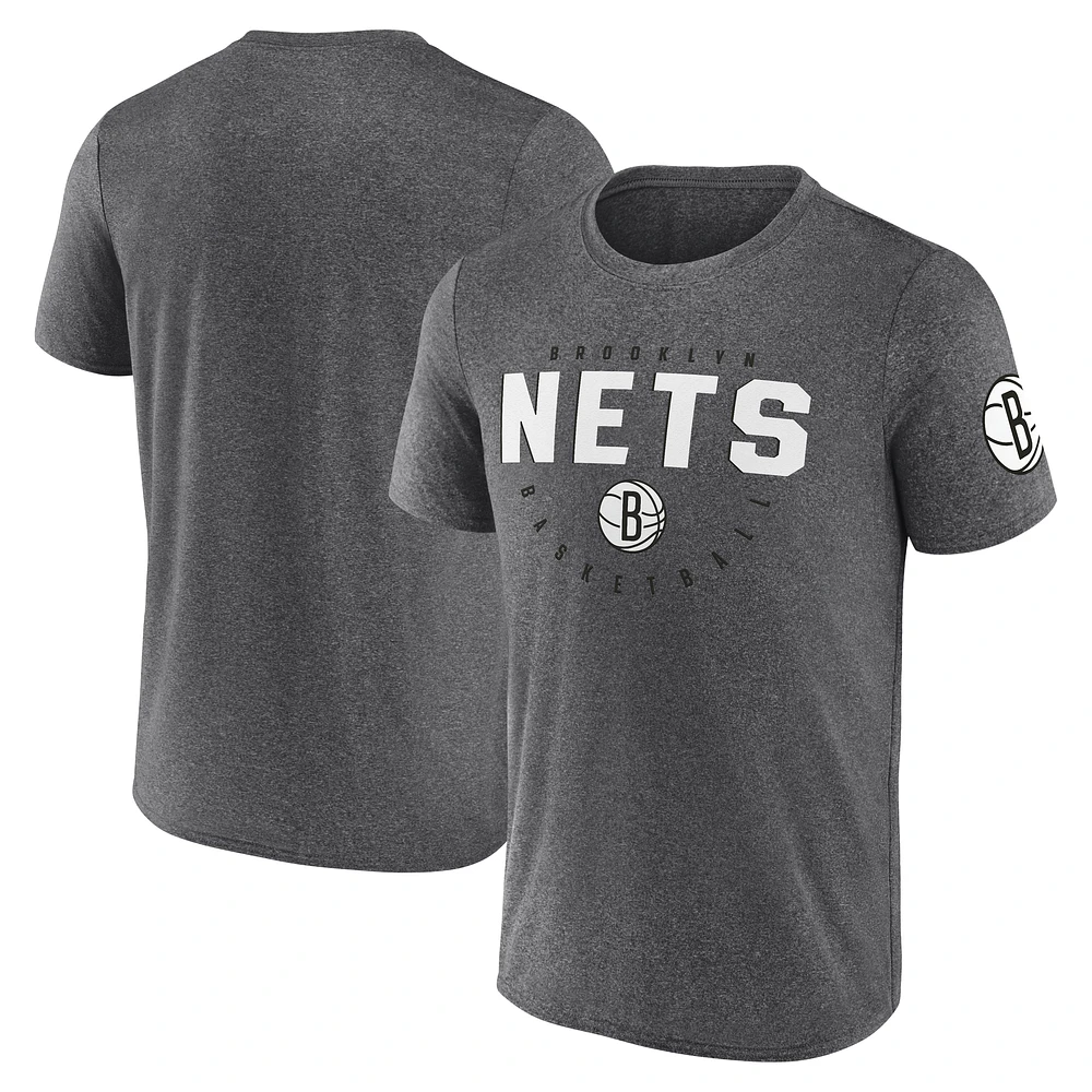 Men's Logo Athletic Heather Charcoal Brooklyn Nets Block Practice Performance T-Shirt