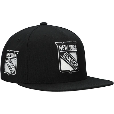 Men's Mitchell & Ness Black New York Rangers Team Snapback Hat