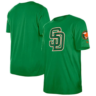 Men's New Era Kelly Green San Diego Padres St. Patrick's Day Shamrock Fill T-Shirt