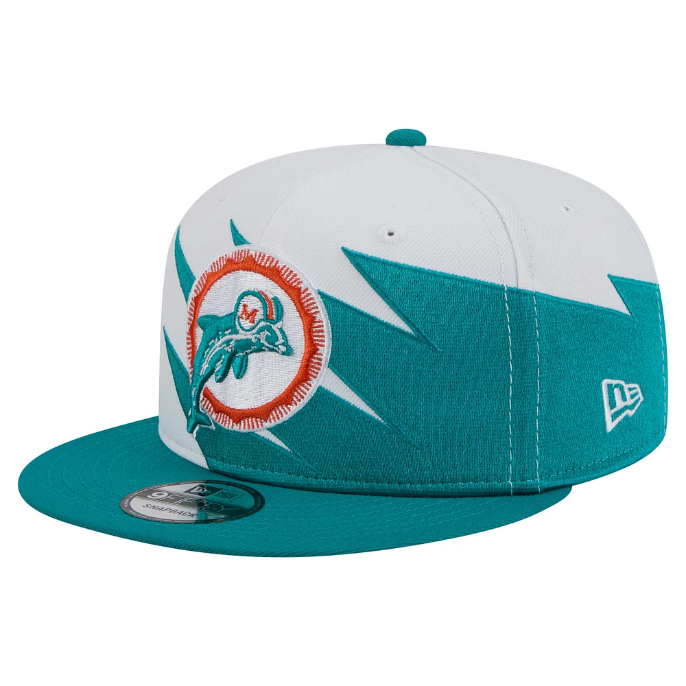 Men's New Era Aqua Miami Dolphins Throwback Jagged 9FiFTY Snapback Hat