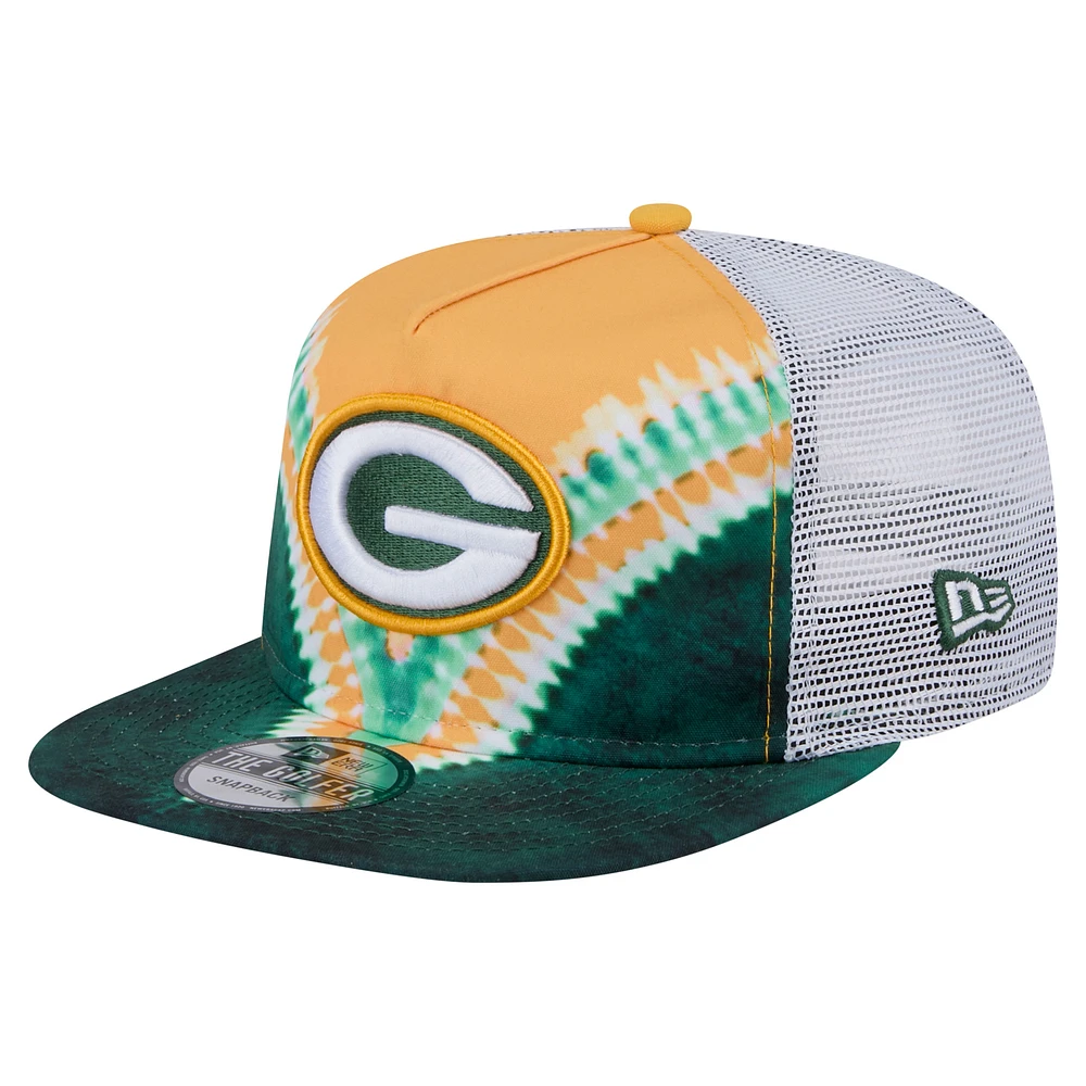 Men's New Era Gold/Green Green Bay Packers Throwback Dye Golfer Snapback Hat
