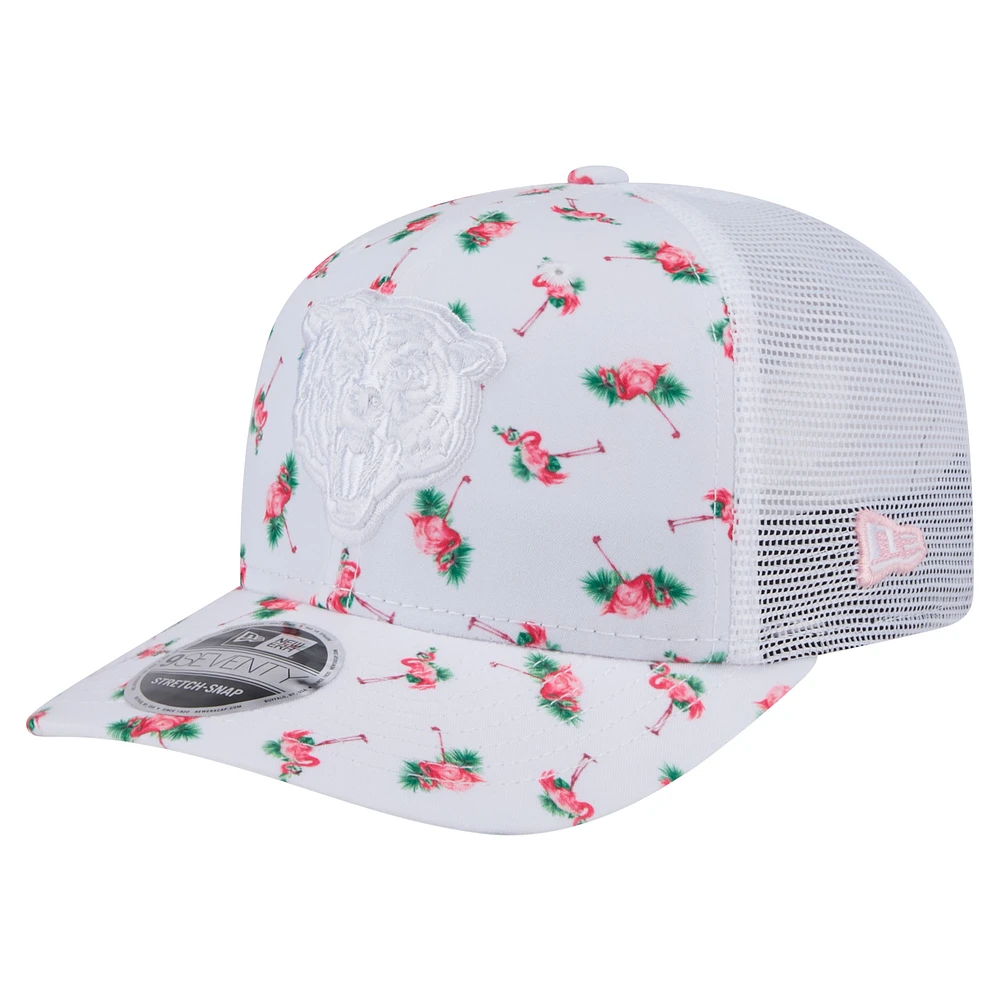 Men's New Era White Chicago Bears Adventure Flamingo Pattern 9SEVENTY Stretch-Snap Hat