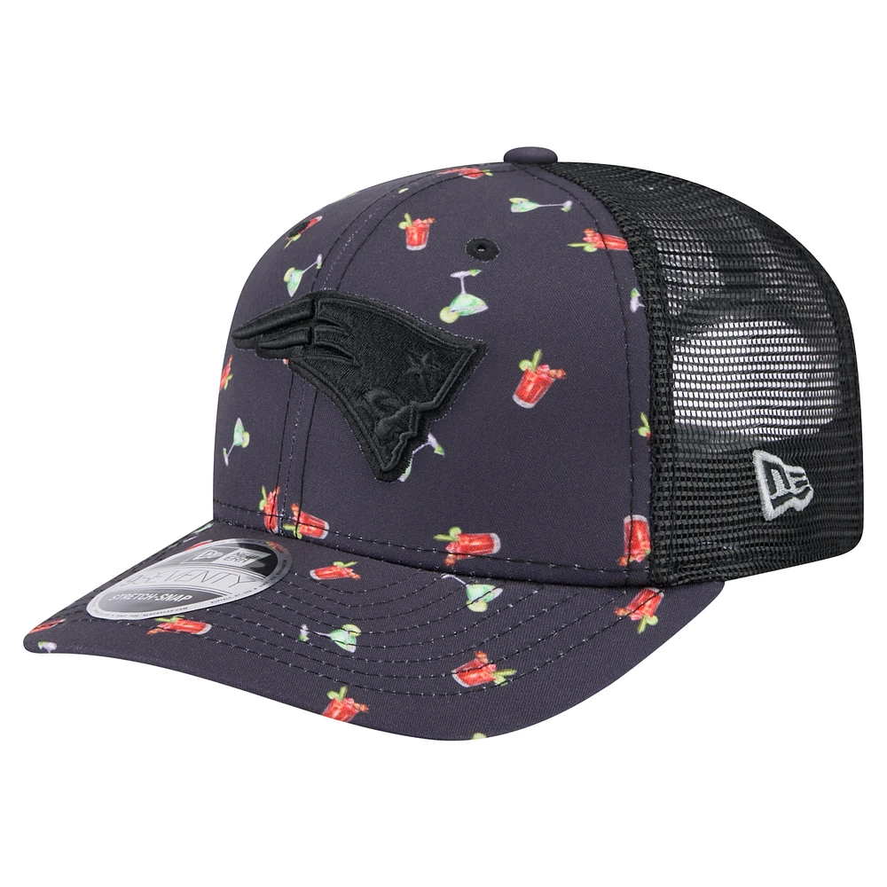 Men's New Era Navy/Black New England Patriots Adventure Drinks Pattern 9SEVENTY Stretch-Snap Hat