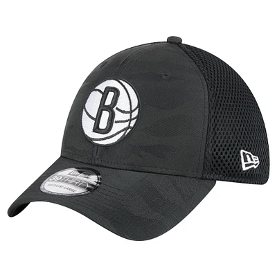 Men's New Era Black Brooklyn Nets Subtle Camo 39THIRTY Flex Hat