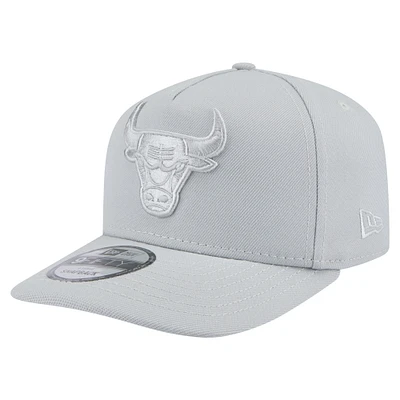 Men's New Era Gray Chicago Bulls Colorpack A-Frame Pinch Front 9FIFTY Snapback Hat