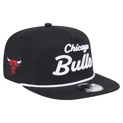 Men's New Era Black Chicago Bulls Team Text Golfer Snapback Hat