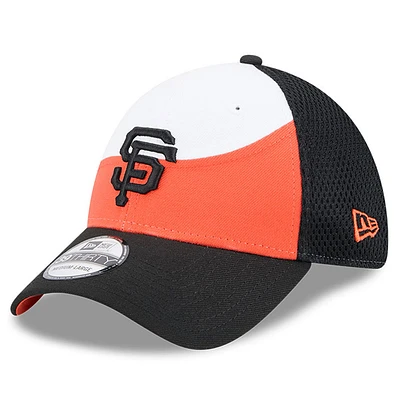 Men's New Era Orange/Black San Francisco Giants 2025 Spring Training 39THIRTY Flex Hat