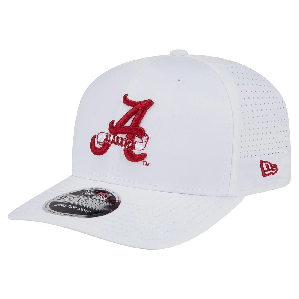 Men's New Era White Alabama Crimson Tide Perform Vault 9SEVENTY Stretch-Snap Hat
