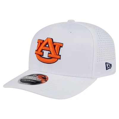 Men's New Era White Auburn Tigers Perform Vault 9SEVENTY Stretch-Snap Hat