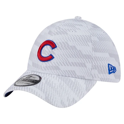 Men's New Era White Chicago Cubs Graded 39THIRTY Stretch Fit Hat
