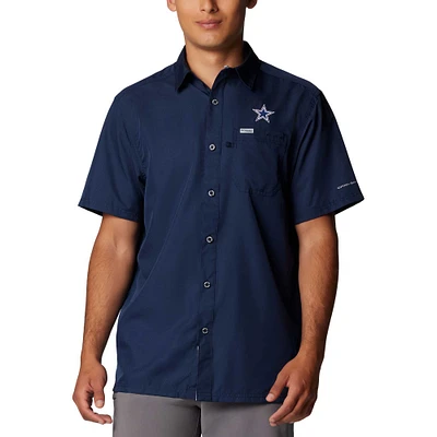 Men's Columbia Navy Dallas Cowboys Slack Tide™ Omni-Shade Button-Up Camp Shirt
