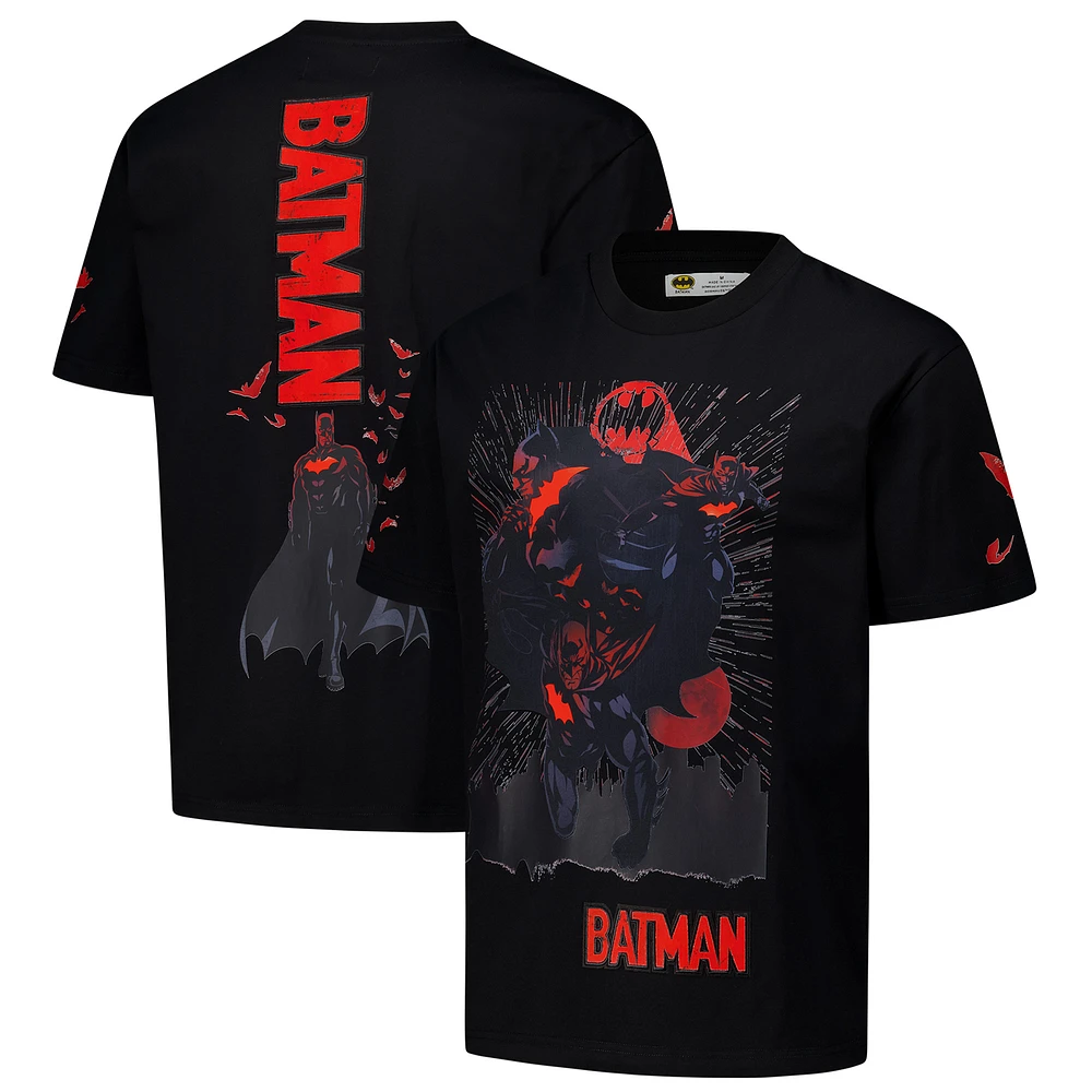 Men's Freeze Max Black Batman Comics Signal T-Shirt