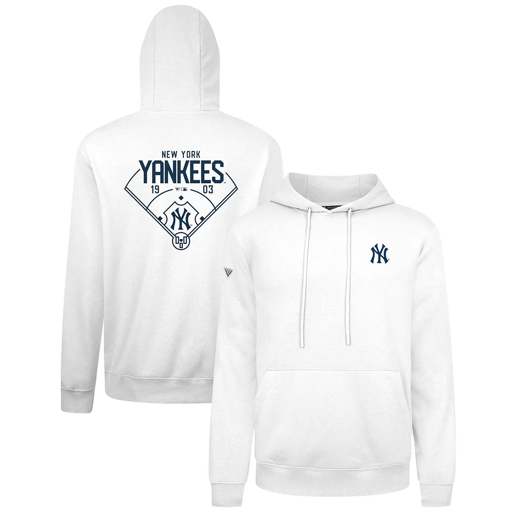 Men's Levelwear White New York Yankees Podium Primary Pullover Hoodie