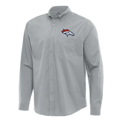 Men's Antigua Gray Denver Broncos Flight Woven Tri-Blend Long Sleeve Button-Down Shirt
