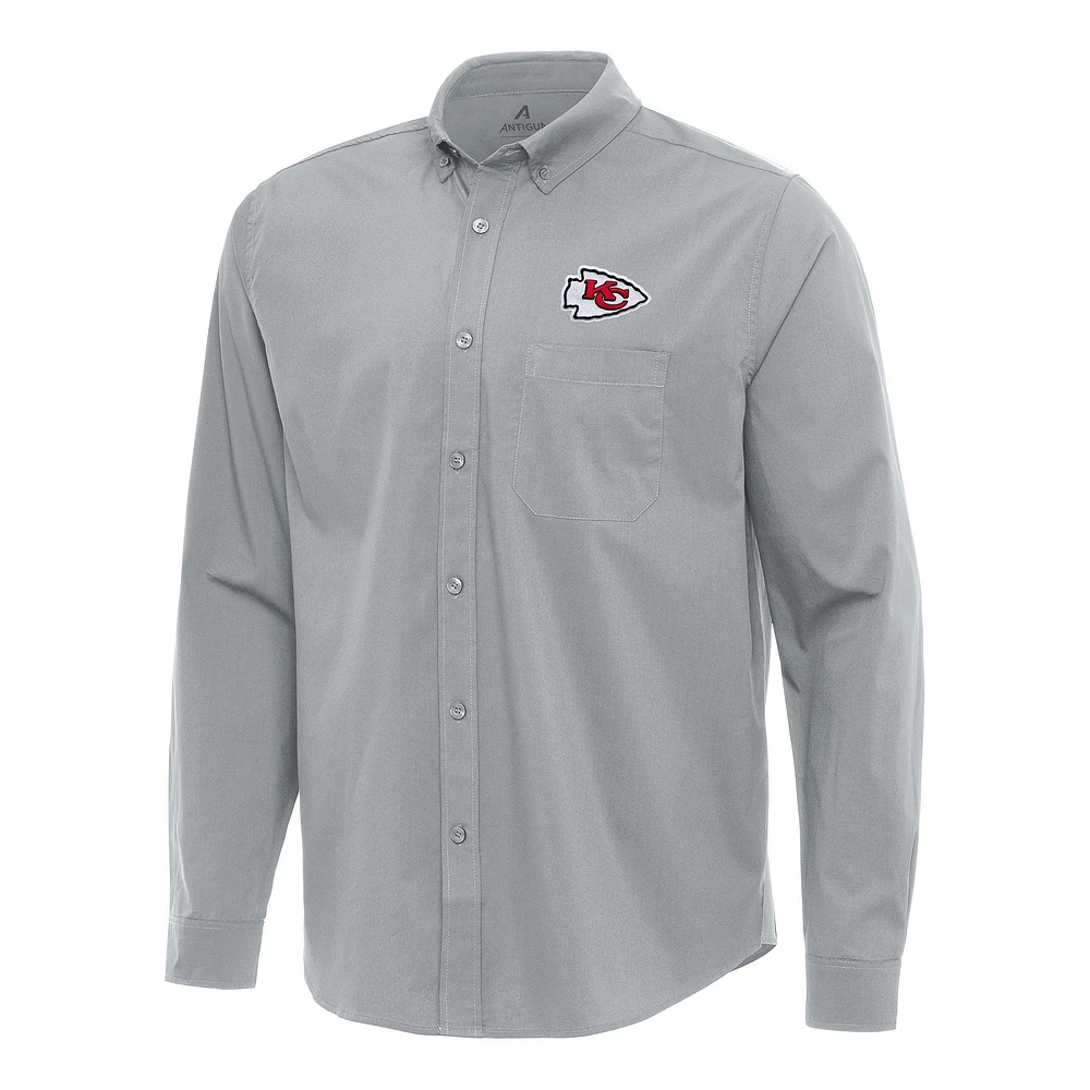 Men's Antigua Gray Kansas City Chiefs Flight Woven Tri-Blend Long Sleeve Button-Down Shirt