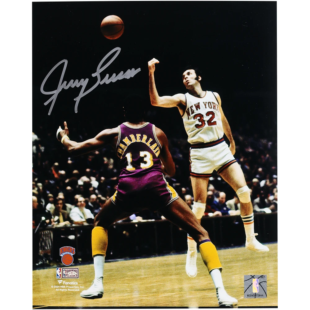 Jerry Lucas New York Knicks Autographed 8" x 10" Passing vs. Los Angeles Lakers Photograph