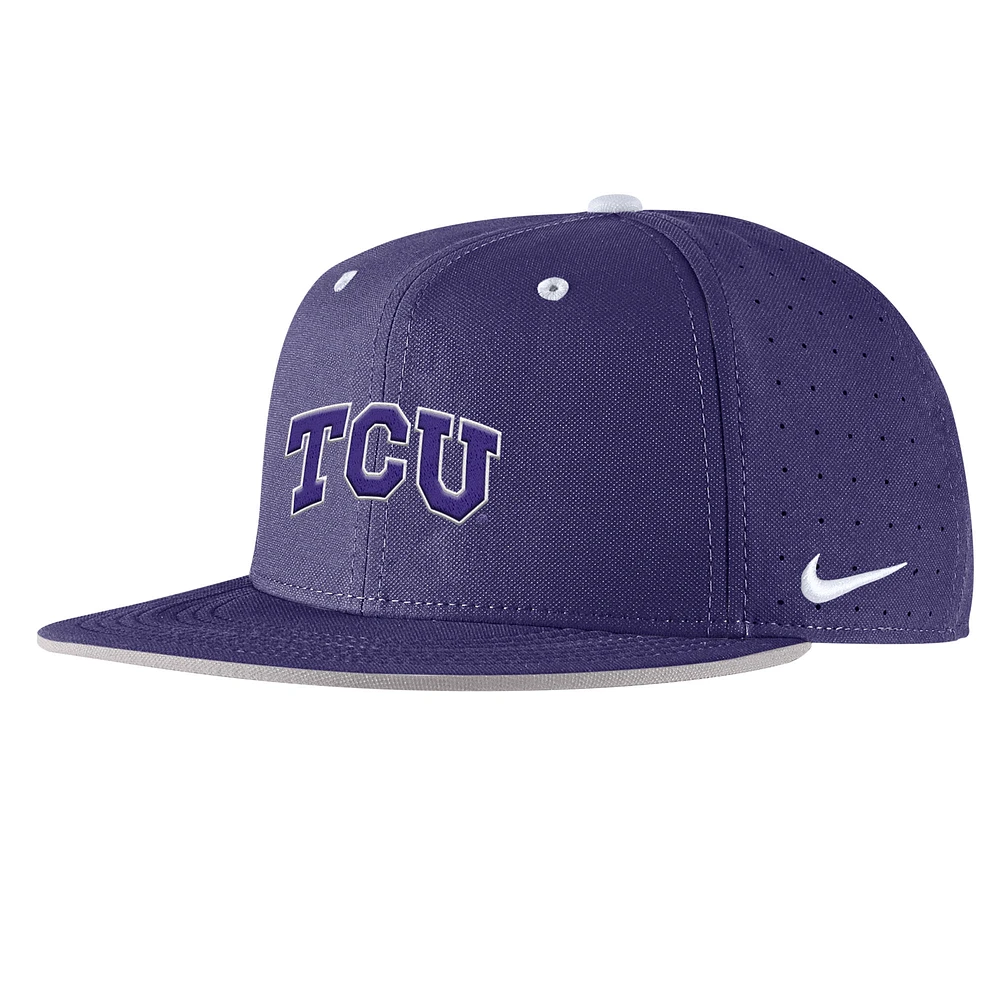 Men's Nike Purple TCU Horned Frogs 2025 On-Field True Performance Baseball Fitted Hat