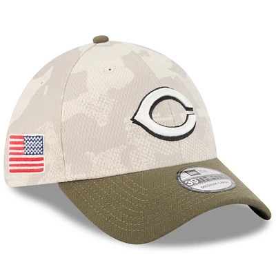 Men's New Era Light Beige/Olive Cincinnati Reds 2025 Armed Forces Day 39THIRTY Flex Hat