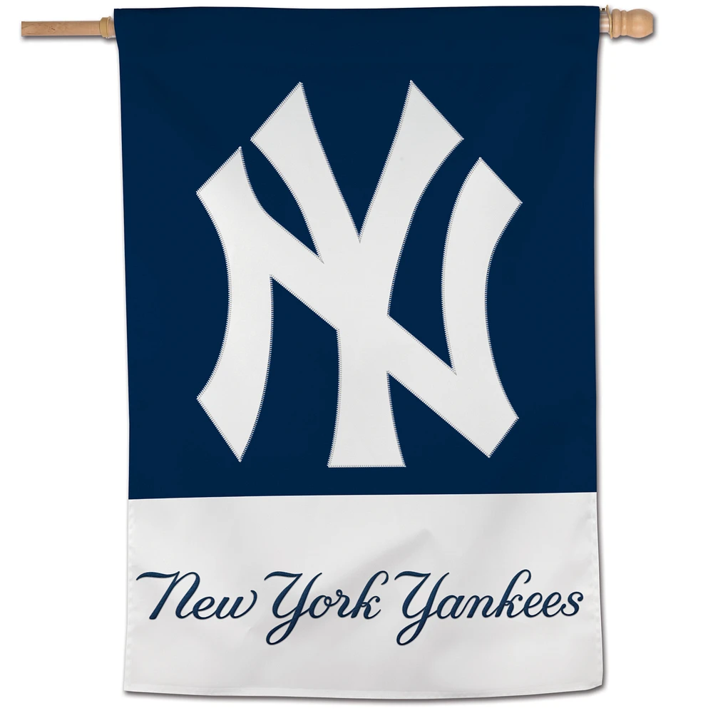 WinCraft New York Yankees 28" x 40" Applique Vertical Banner