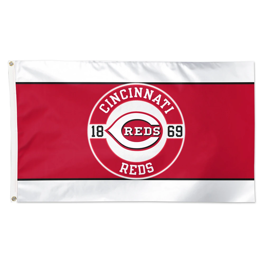 WinCraft Cincinnati Reds 3' x 5' Applique Flag