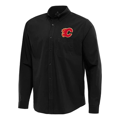 Men's Antigua Black Calgary Flames Flight Woven Tri-Blend Long Sleeve Button-Down Shirt