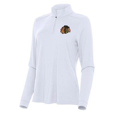 Women's Antigua White Chicago Blackhawks Intent Quarter-Zip Top