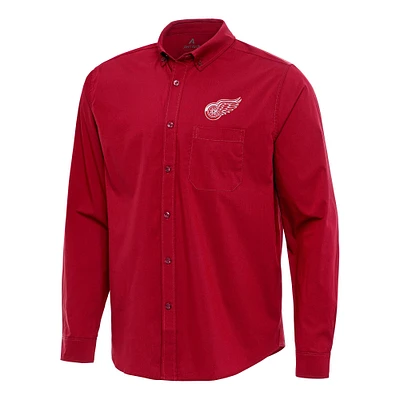 Men's Antigua Red Detroit Wings Flight Woven Tri-Blend Long Sleeve Button-Down Shirt