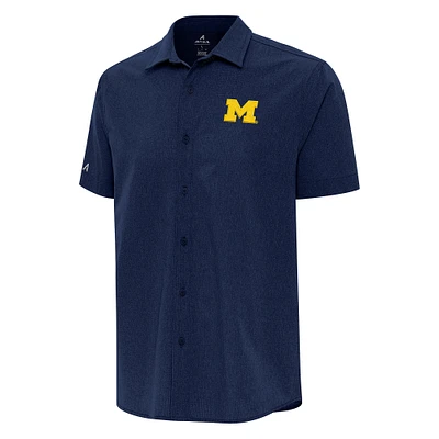 Men's Antigua Navy Michigan Wolverines Activate Woven Short Sleeve Button-Down Shirt