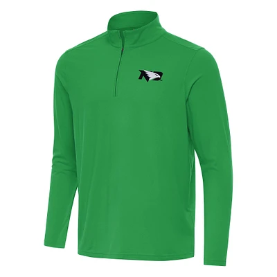 Men's Antigua Kelly Green North Dakota Intent Quarter-Zip Top