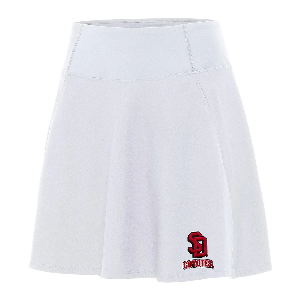 Women's Antigua White South Dakota Coyotes Chip Skort