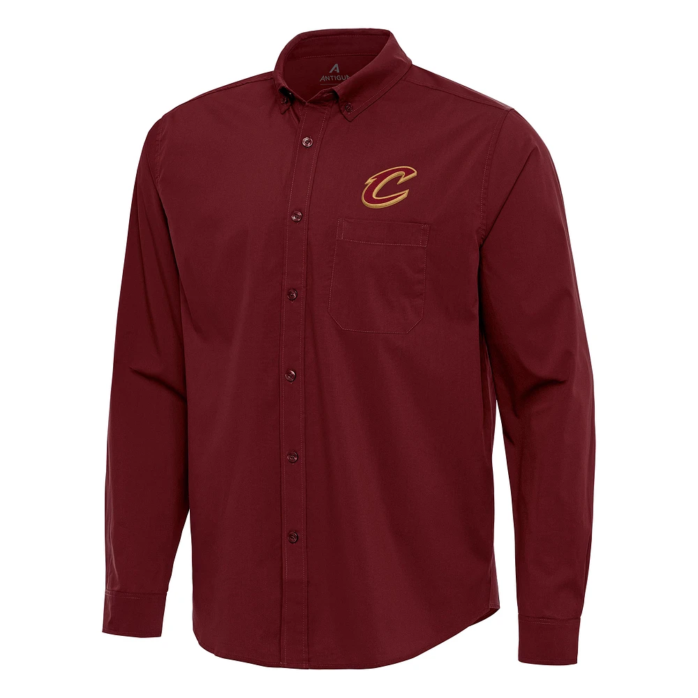 Men's Antigua Burgundy Cleveland Cavaliers Flight Woven Tri-Blend Long Sleeve Button-Down Shirt