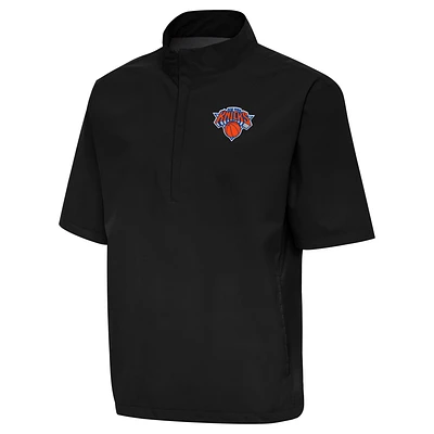 Men's Antigua Black New York Knicks Brisk Quarter-Zip Windbreaker