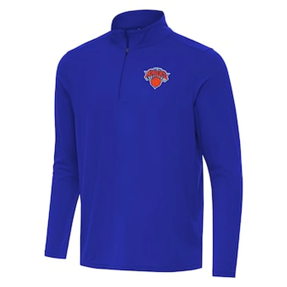 Men's Antigua Royal New York Knicks Intent Quarter-Zip Top