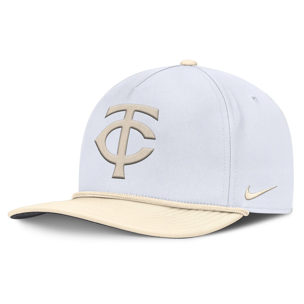 Men's Nike White/Cream Minnesota Twins Pro Performance Snapback Hat