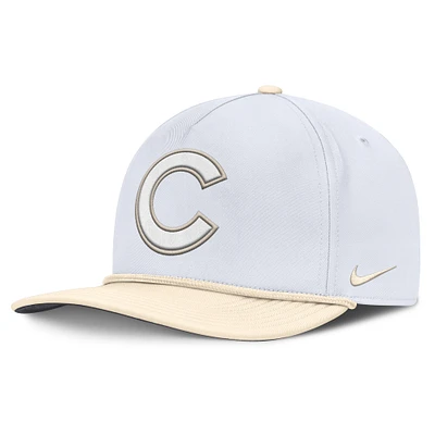 Men's Nike White/Cream Chicago Cubs Pro Performance Snapback Hat