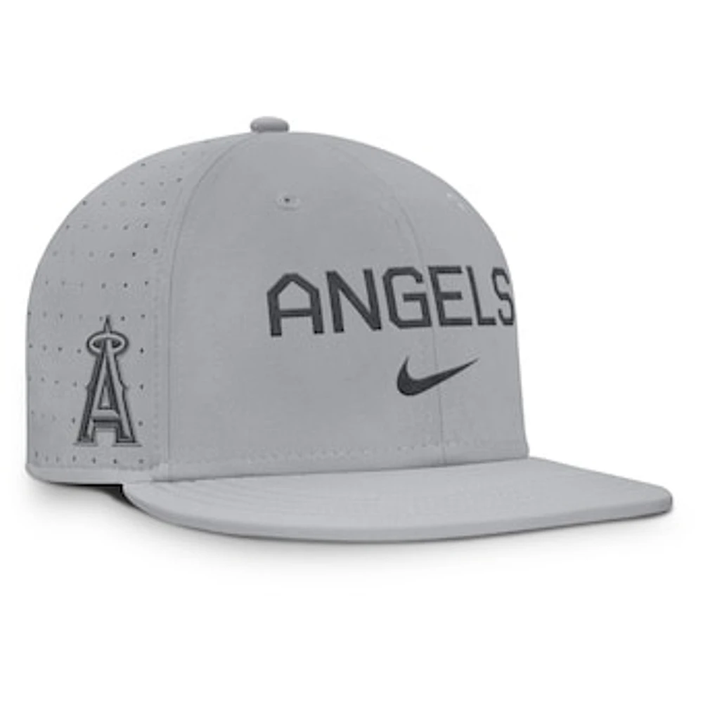 Men's Nike Gray Los Angeles Angels True Performance Fitted Hat