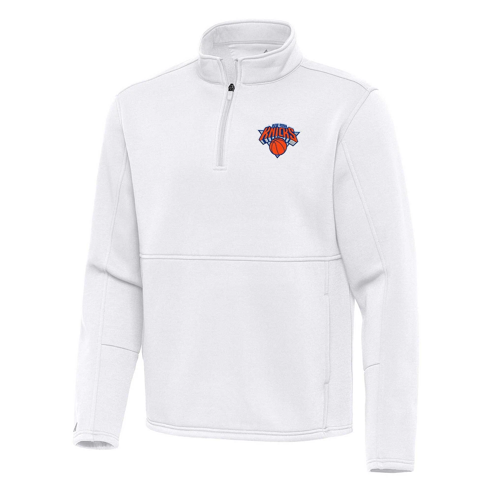 Men's Antigua White New York Knicks Twist Quarter-Zip Pullover Top