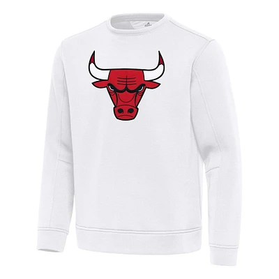 Men's Antigua Chicago Bulls Relevant Pullover Sweatshirt