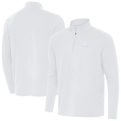 Men's Antigua White Kansas City Chiefs Intent Quarter-Zip Top