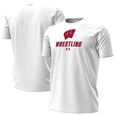 Men's Under Armour White Wisconsin Badgers Wrestling Performance T-Shirt