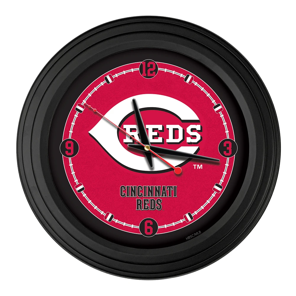 Cincinnati Reds 15" Traditional Wall Clock