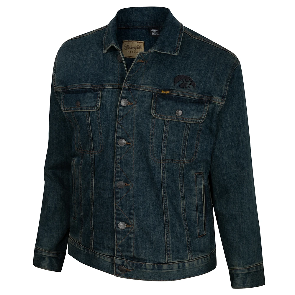 Men's Wrangler Iowa Hawkeyes Button-Up Denim Jacket