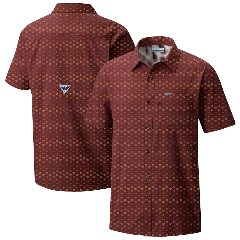 Men's Columbia Burgundy Washington Commanders Super Slack Tide Omni-Wick Micro Print Button-Up Shirt